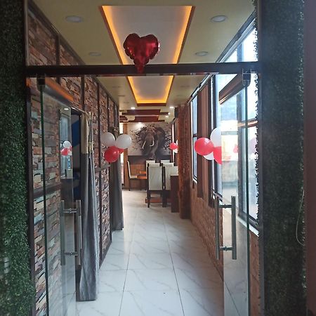 Atithi The Food Palace And Hotel Janakpur Extérieur photo